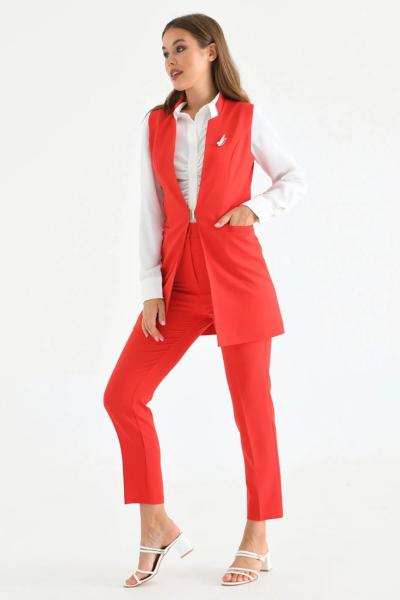 Agraf Detay Yelekli Kadın Takım Elbise Kırmızı