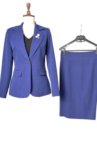 Broş Detay Etekli Kadın Takım Elbise Lacivert