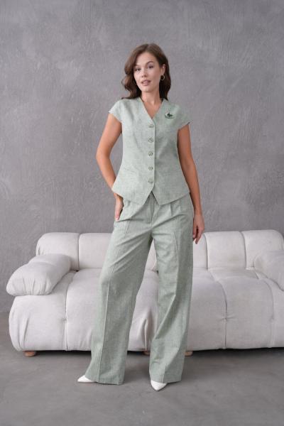 Broşlu Keten Yelekli Kadın Takım Elbise Yeşil