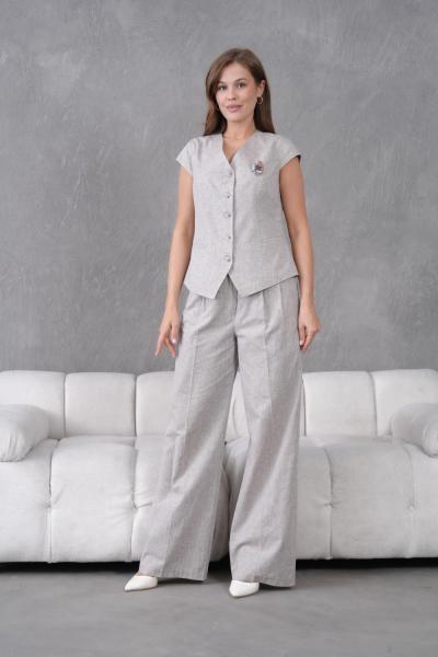 Broşlu Keten Yelekli Kadın Takım Elbise Gri