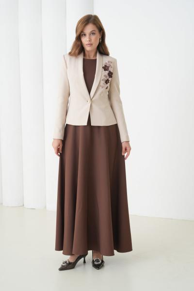 Çiçek Baskılı Kloş Elbiseli Kadın Takım Elbise Bej-Kahve