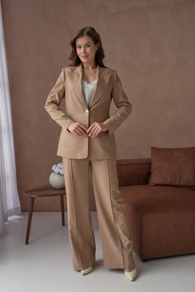 Çizgili Desenli Cepli Kadın Takım Elbise Taba