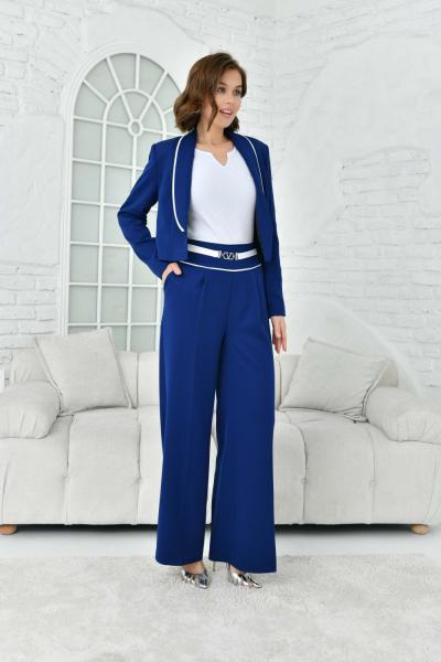 Crop Ceket Salaş Pantolonlu Kadın Takım Elbise Lacivert