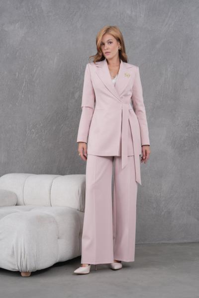 Kuşaklı Ceket Bol Paça Pantolonlu Kadın Takım Bej