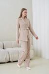 Tokalı Kuşak Ceketli Kadın Takım Elbise Bej